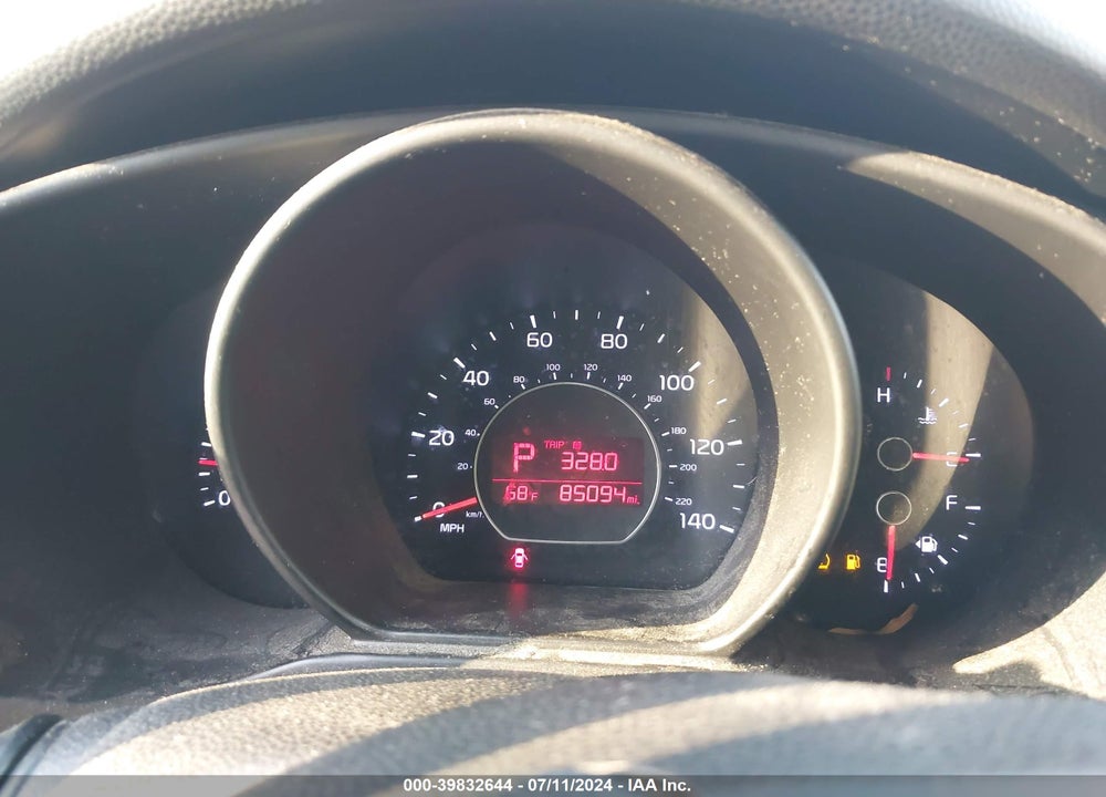 2014 KIA SOUL VIN: KNDJN2A27E7018575