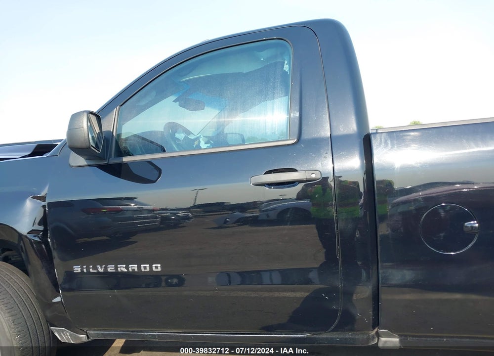 2018 CHEVROLET SILVERADO 1500 LS VIN: 1GCNCNEC5JZ367888