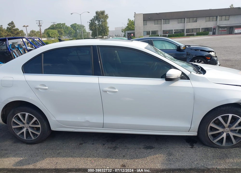 2017 VOLKSWAGEN JETTA 1.4T SE VIN: 3VWDB7AJXHM270712