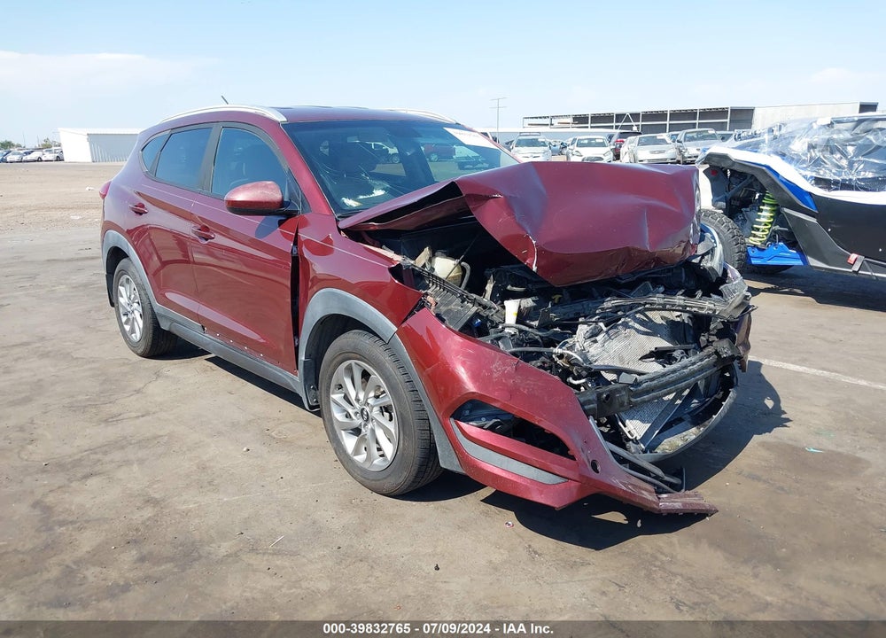 2016 HYUNDAI TUCSON SE VIN: KM8J33A43GU159849