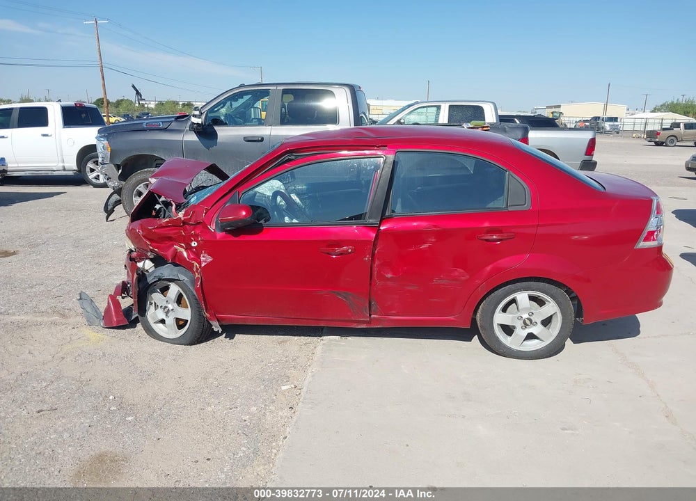 2007 CHEVROLET AVEO LT VIN: KL1TG56627B173123