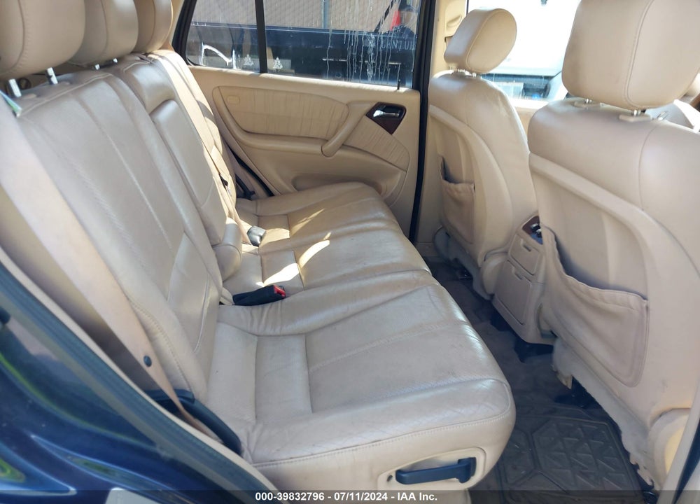 2000 MERCEDES-BENZ ML 430 VIN: 4JGAB72E8YA211674