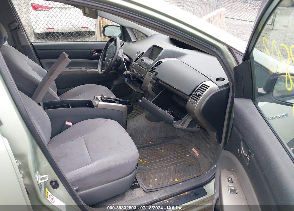 2007 TOYOTA PRIUS VIN: JTDKB20U477560283