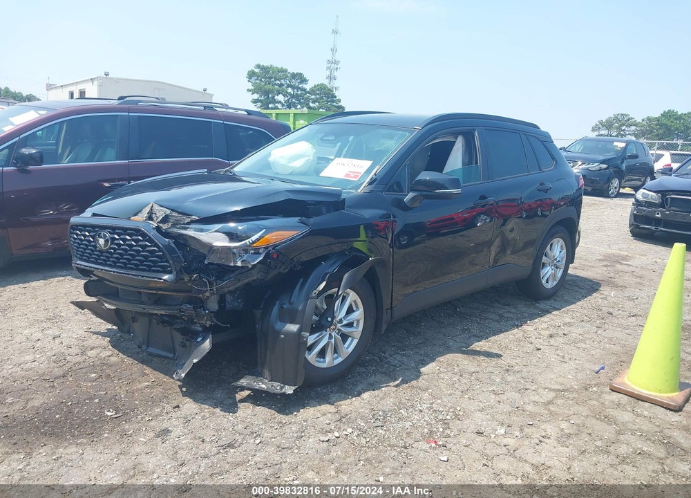 2024 TOYOTA COROLLA CROSS LE VIN: 7MUCAAAG2RV088948