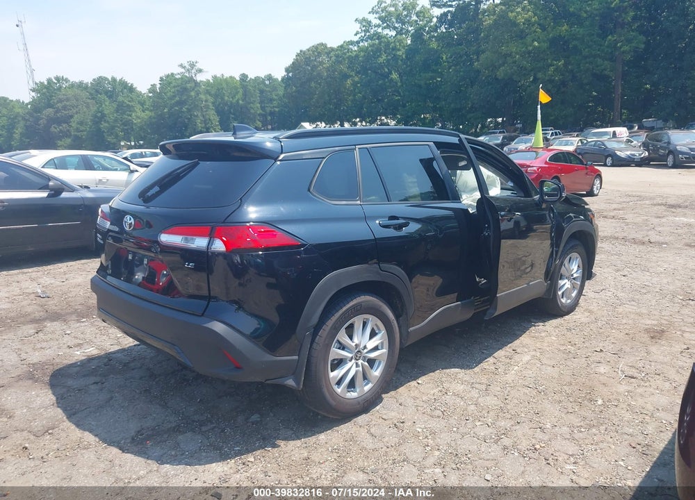 2024 TOYOTA COROLLA CROSS LE VIN: 7MUCAAAG2RV088948