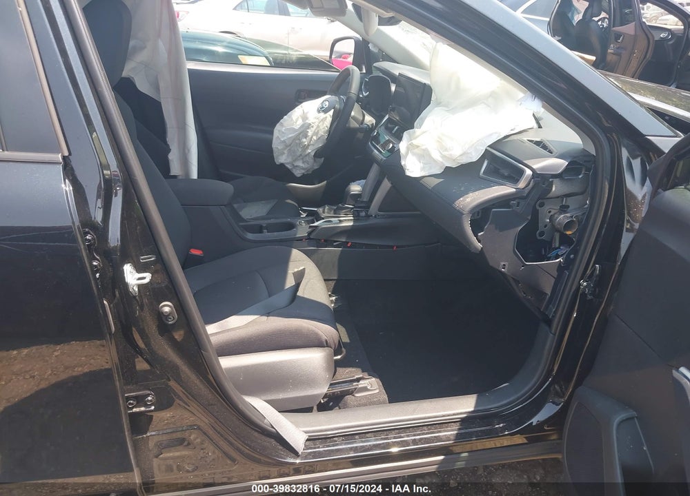 2024 TOYOTA COROLLA CROSS LE VIN: 7MUCAAAG2RV088948