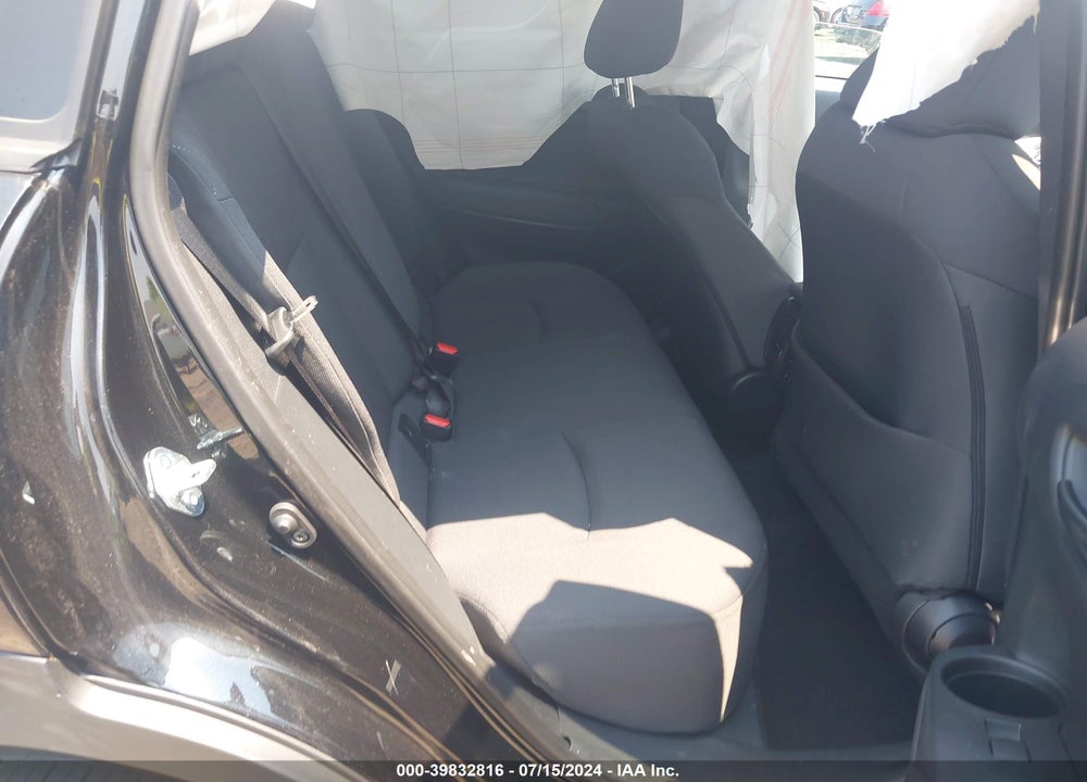 2024 TOYOTA COROLLA CROSS LE VIN: 7MUCAAAG2RV088948