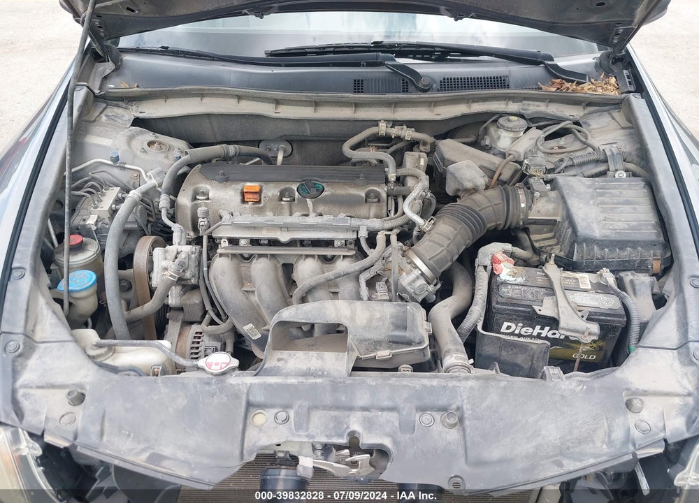 2008 HONDA ACCORD 2.4 LX-P VIN: 1HGCP26498A023119