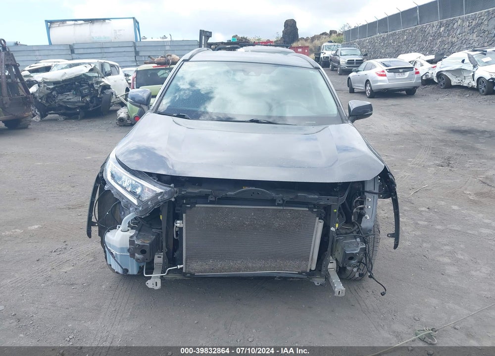 2021 TOYOTA RAV4 XLE VIN: 2T3P1RFV6MW162364