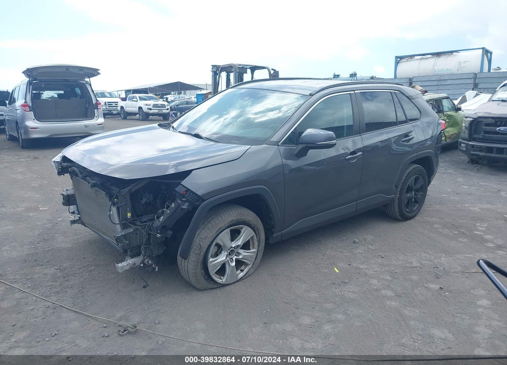 2021 TOYOTA RAV4 XLE VIN: 2T3P1RFV6MW162364