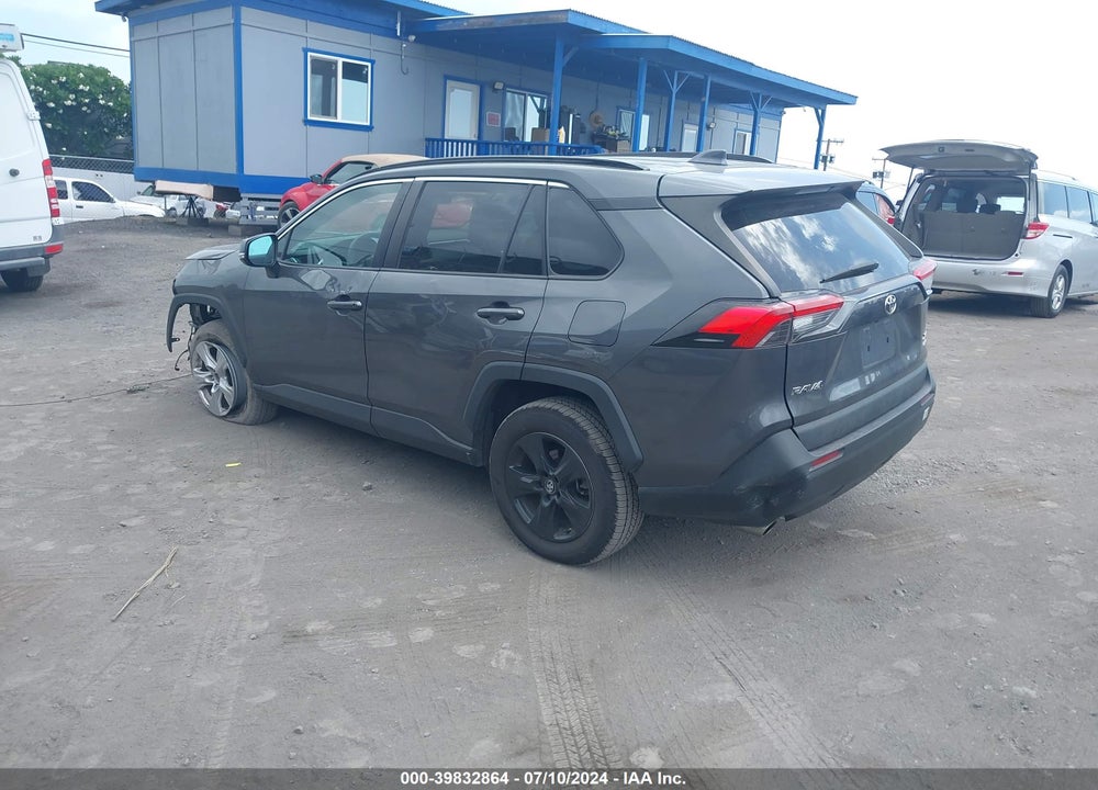 2021 TOYOTA RAV4 XLE VIN: 2T3P1RFV6MW162364