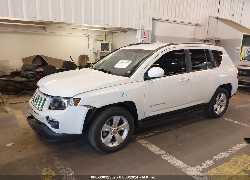 2016 JEEP COMPASS LATITUDE VIN: 1C4NJDEB4GD758124