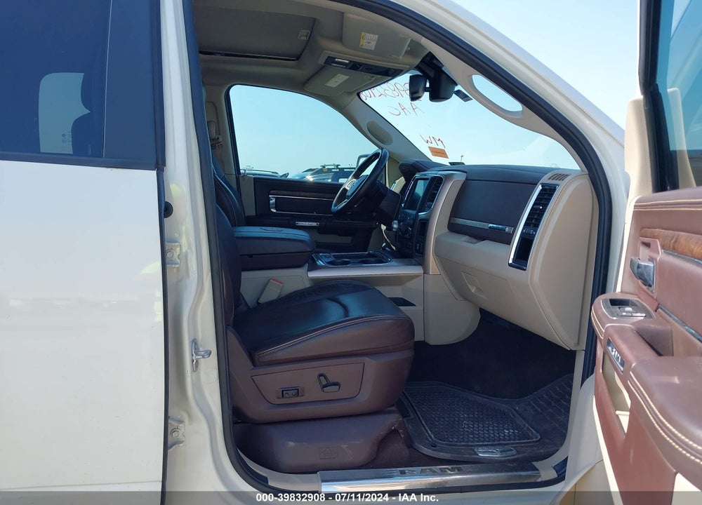 2016 RAM 1500 VIN: 1C6RR6PT3GS297982