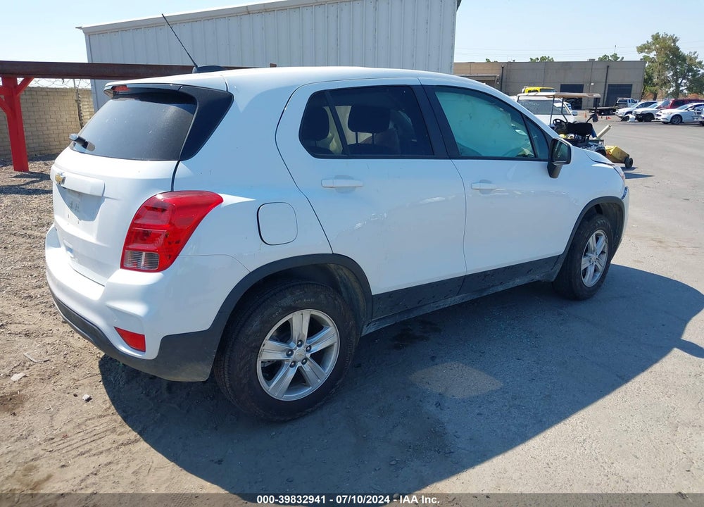 2022 CHEVROLET TRAX AWD LS VIN: KL7CJNSM3NB549238
