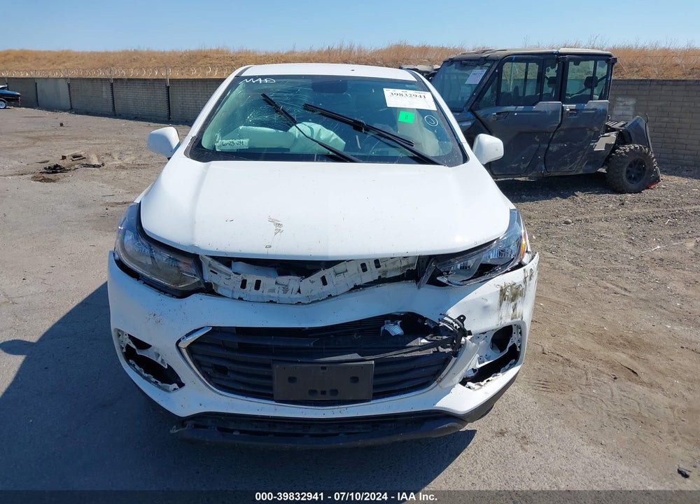 2022 CHEVROLET TRAX AWD LS VIN: KL7CJNSM3NB549238