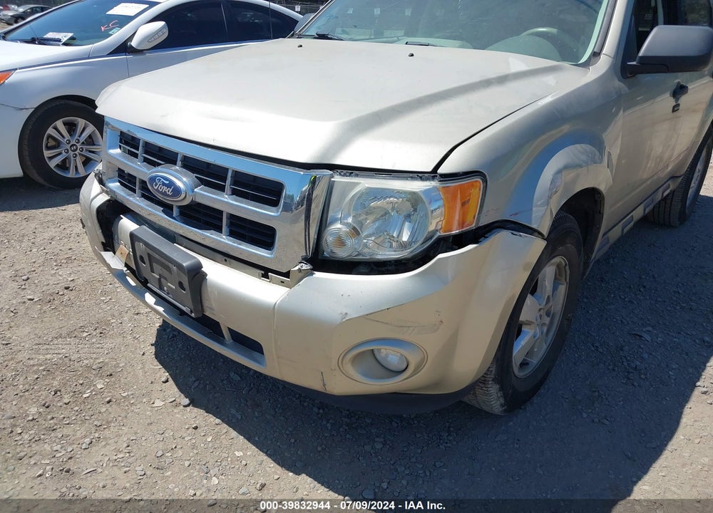 2010 FORD ESCAPE XLT VIN: 1FMCU0D7XAKB55634