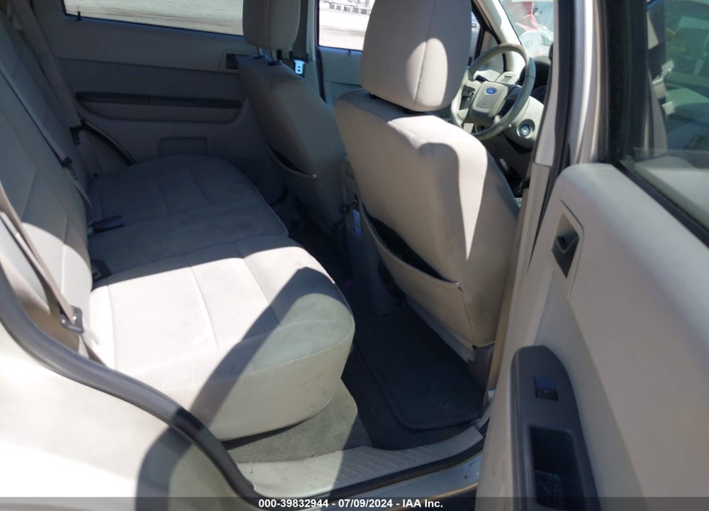 2010 FORD ESCAPE XLT VIN: 1FMCU0D7XAKB55634
