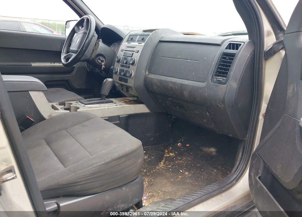 2011 FORD ESCAPE XLT VIN: 1FMCU0D78BKA26163
