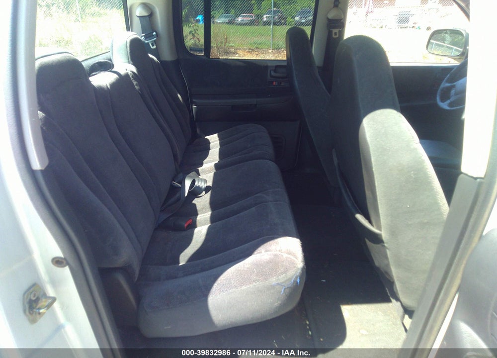 2001 DODGE DAKOTA SLT/SPORT VIN: 1B7GG2AN71S221830