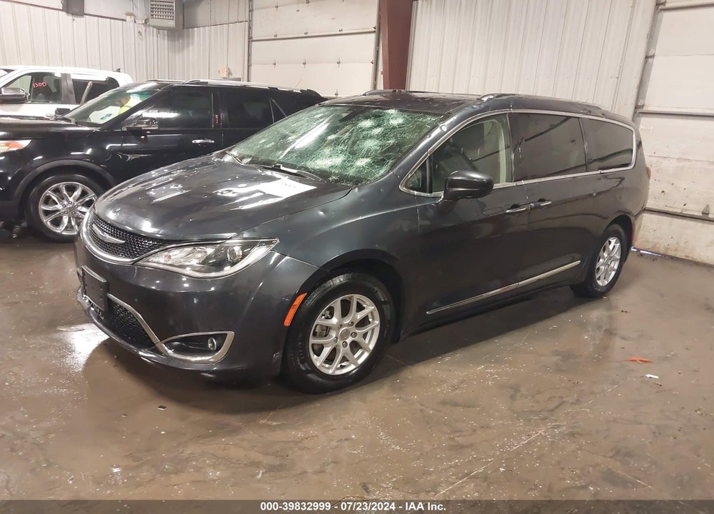 2020 CHRYSLER PACIFICA TOURING L VIN: 2C4RC1BG9LR277030