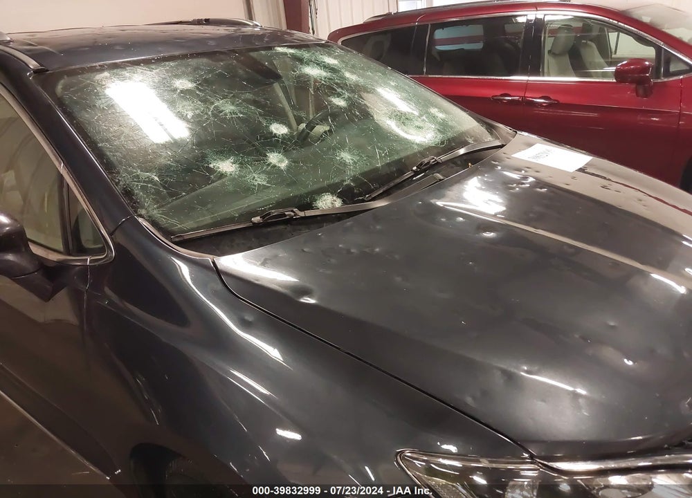 2020 CHRYSLER PACIFICA TOURING L VIN: 2C4RC1BG9LR277030