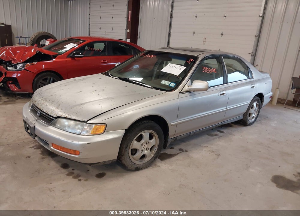 1997 HONDA ACCORD SE VIN: 1HGCD5601VA106840