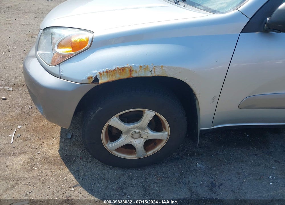 2005 TOYOTA RAV4 VIN: JTEHD20V856033116