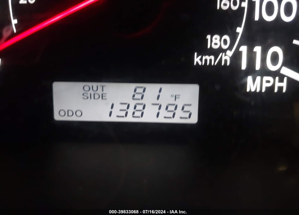 2007 TOYOTA COROLLA LE VIN: 1NXBR32EX7Z870703
