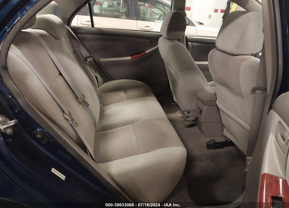 2007 TOYOTA COROLLA LE VIN: 1NXBR32EX7Z870703
