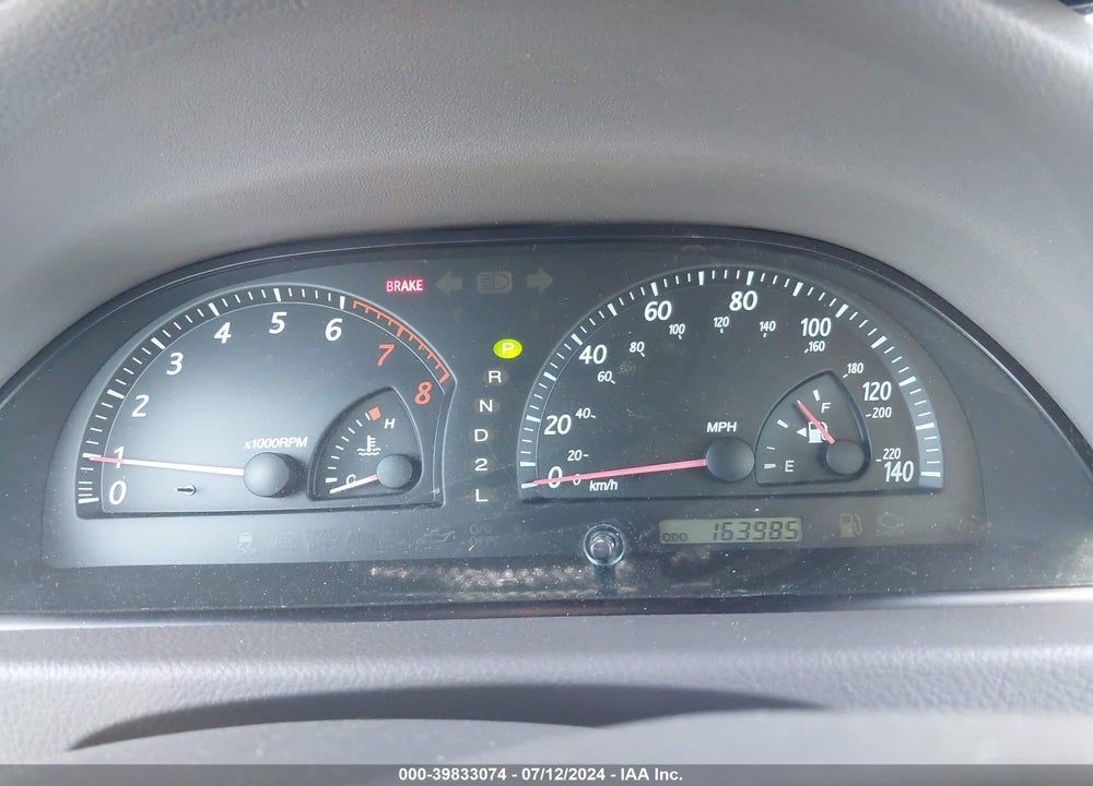 2003 TOYOTA CAMRY LE VIN: JTDBE32K330142390