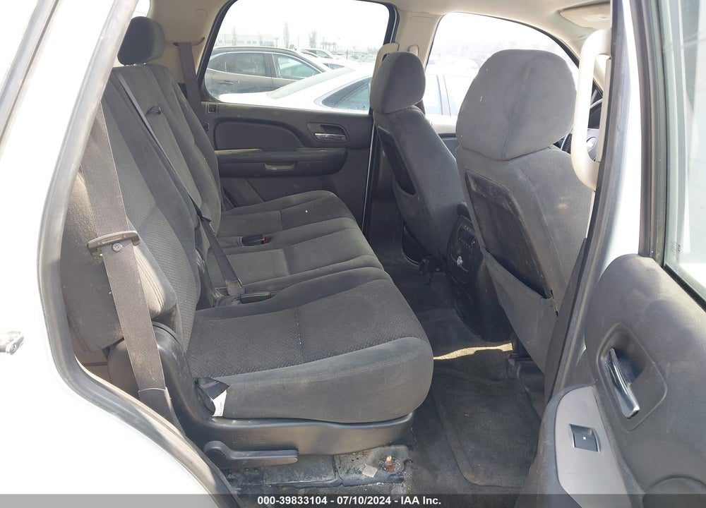 2008 CHEVROLET TAHOE LS VIN: 1GNFK13068R253375
