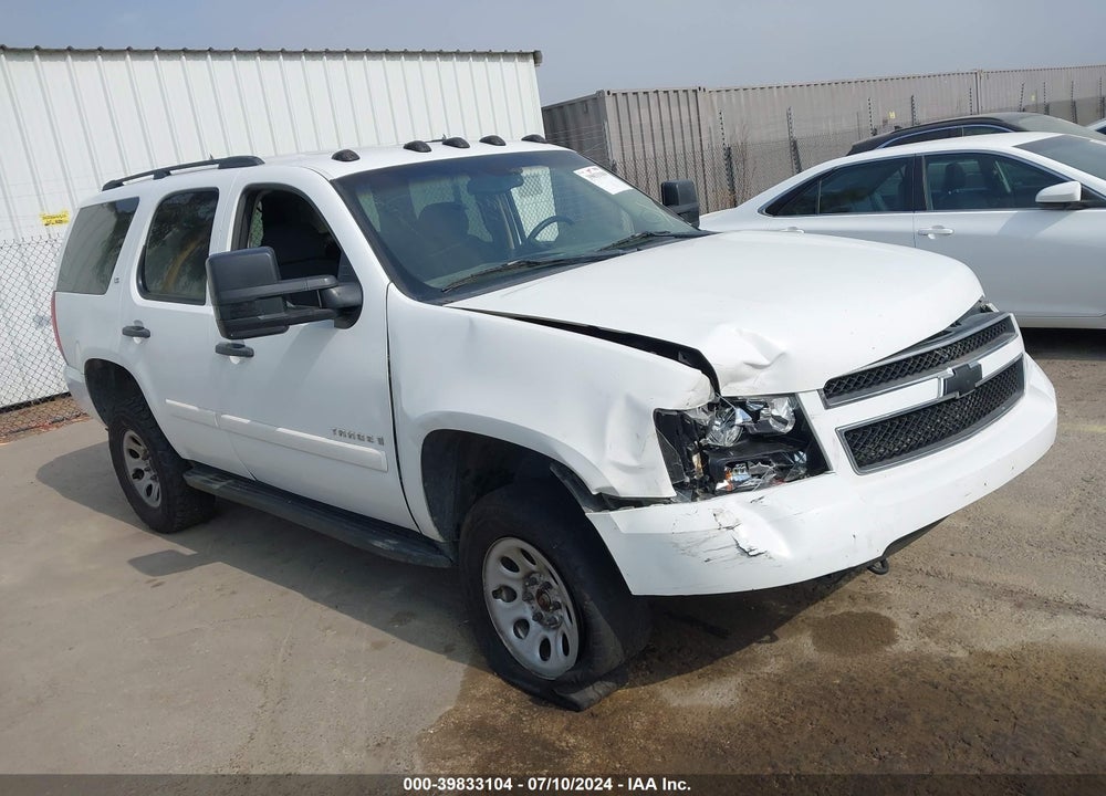 2008 CHEVROLET TAHOE LS VIN: 1GNFK13068R253375