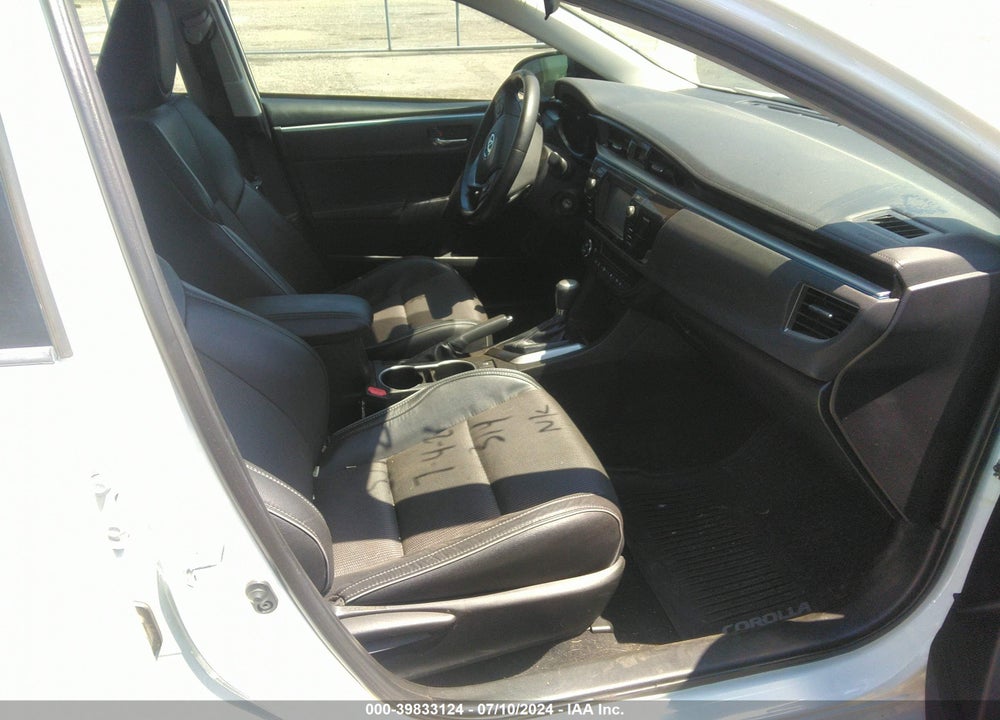 2015 TOYOTA COROLLA S PLUS VIN: 5YFBURHE8FP295963