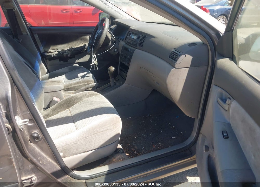 2005 TOYOTA COROLLA CE VIN: 1NXBR32E35Z520228