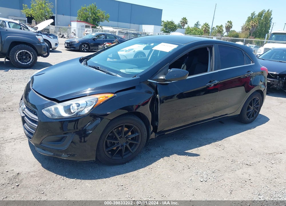 2016 HYUNDAI ELANTRA GT VIN: KMHD35LH6GU282022