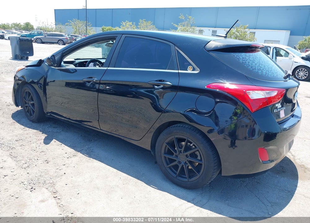 2016 HYUNDAI ELANTRA GT VIN: KMHD35LH6GU282022