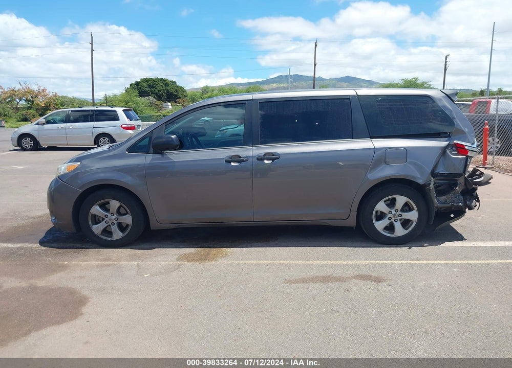 2017 TOYOTA SIENNA L 7 PASSENGER VIN: 5TDZZ3DC0HS895887