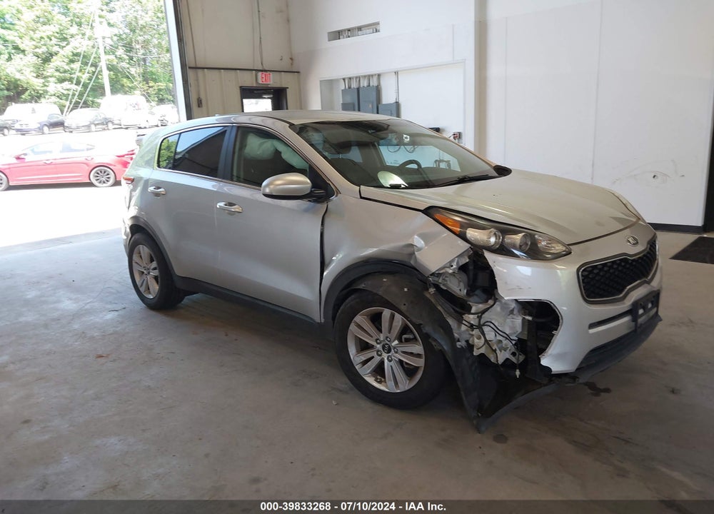 2018 KIA SPORTAGE LX VIN: KNDPM3AC1J7454750