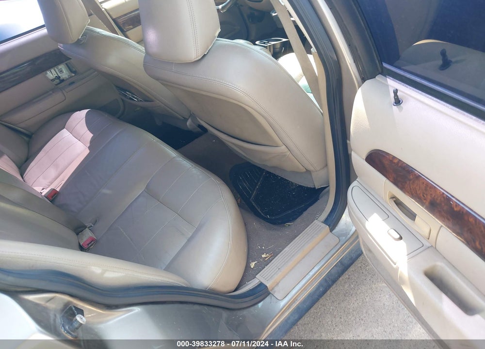 2004 MERCURY GRAND MARQUIS LS VIN: 2MEFM75W54X694338
