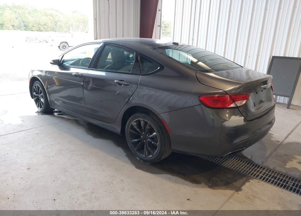 2015 CHRYSLER 200 S VIN: 1C3CCCBB2FN658312