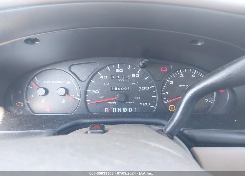 2001 FORD TAURUS SEL VIN: 1FAHP56S51G247159