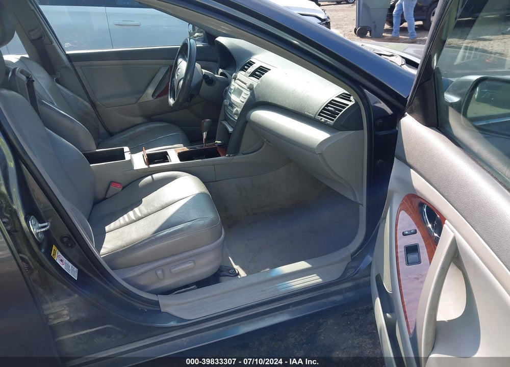 2009 TOYOTA CAMRY XLE V6 VIN: 4T1BK46K19U077058