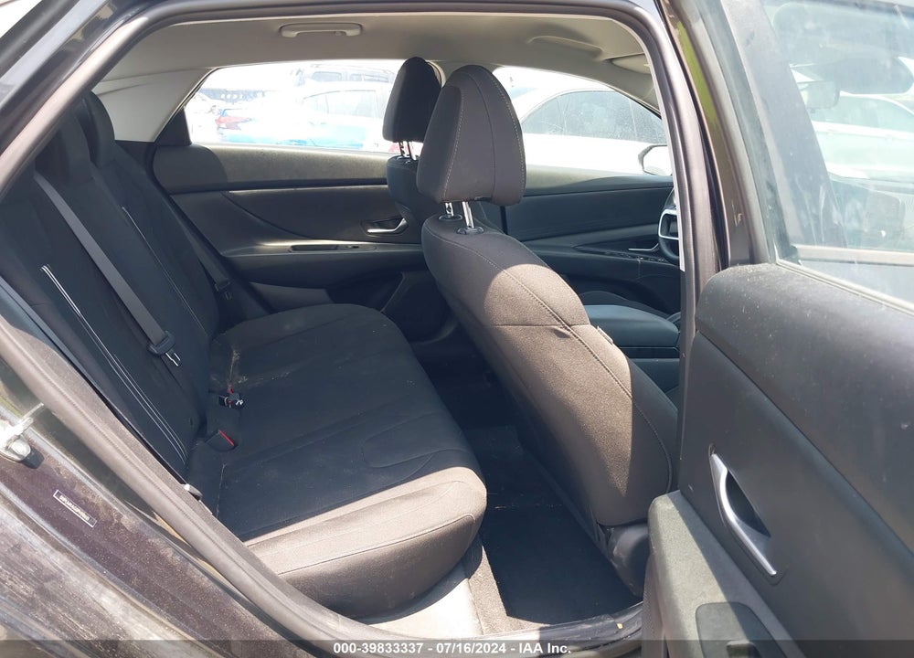 2023 HYUNDAI ELANTRA SEL VIN: 5NPLM4AG0PH110631