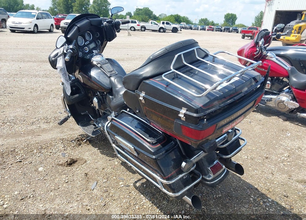 2002 HARLEY-DAVIDSON FLHTCUI VIN: 1HD1FCW152Y601069