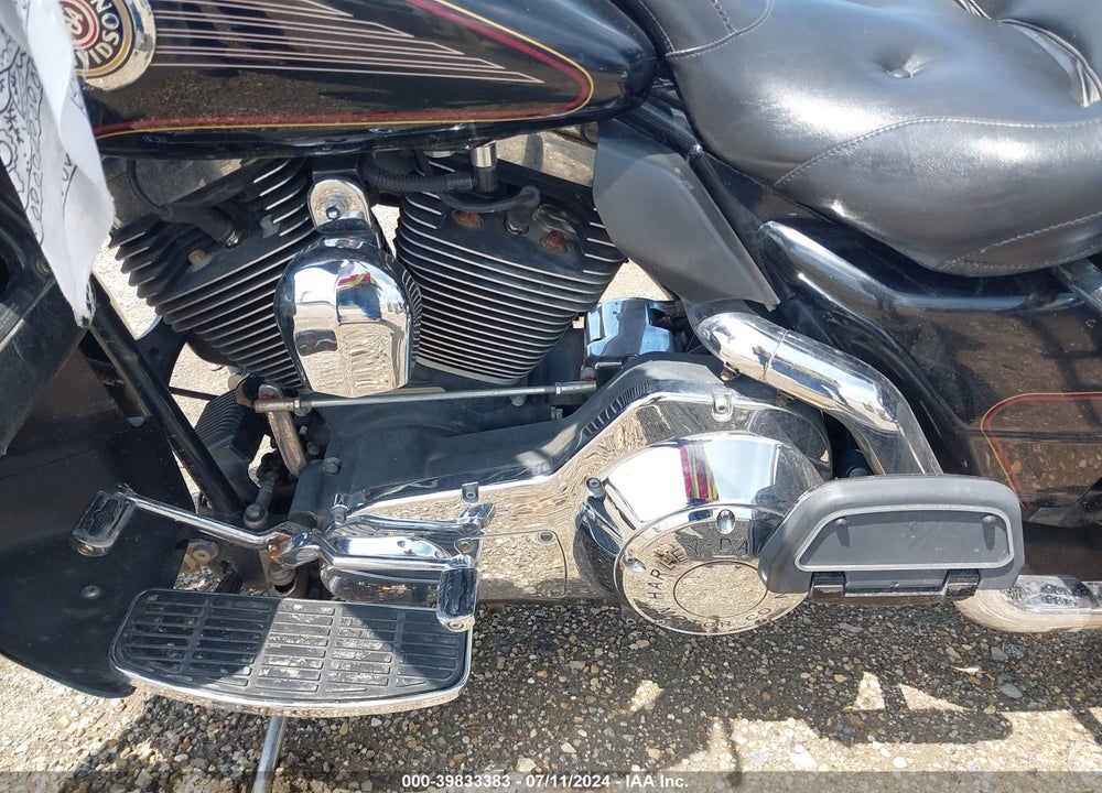 2002 HARLEY-DAVIDSON FLHTCUI VIN: 1HD1FCW152Y601069