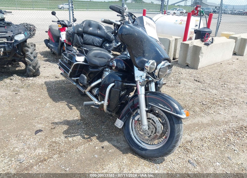 2002 HARLEY-DAVIDSON FLHTCUI VIN: 1HD1FCW152Y601069