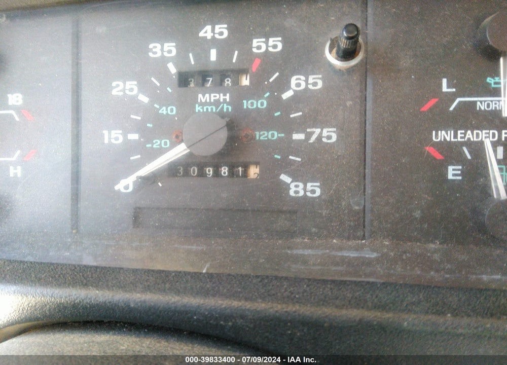1994 FORD RANGER VIN: 1FTCR10A8RUA26238