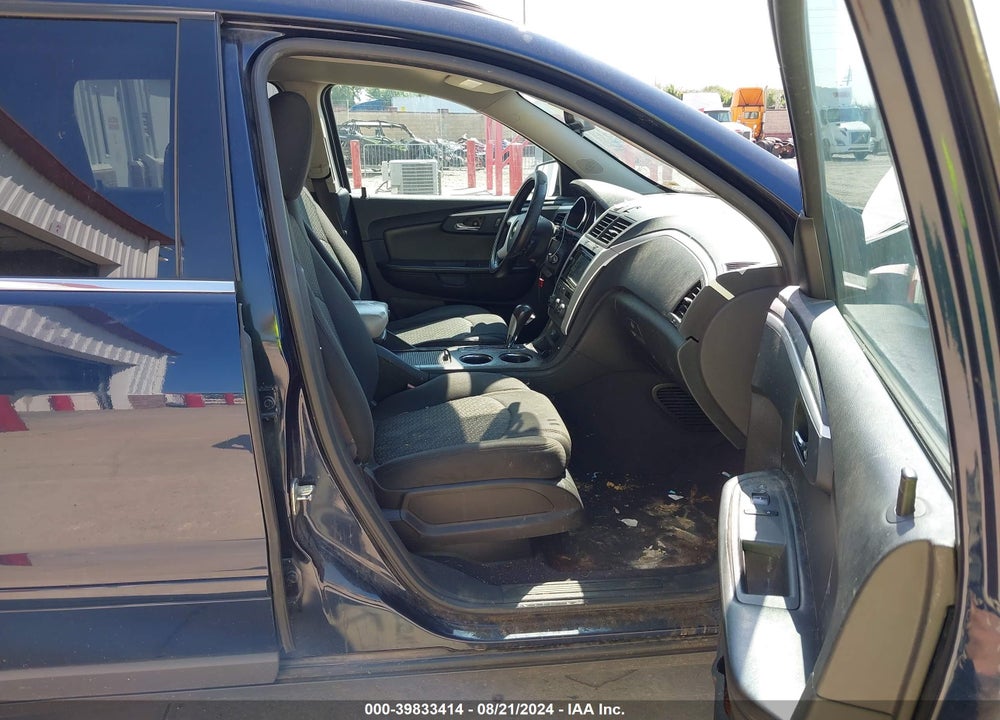 2010 CHEVROLET TRAVERSE LT VIN: 1GNLRFED9AJ243844