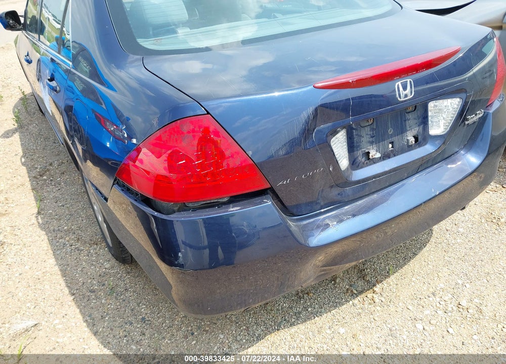 2007 HONDA ACCORD 2.4 LX VIN: 1HGCM56417A124065