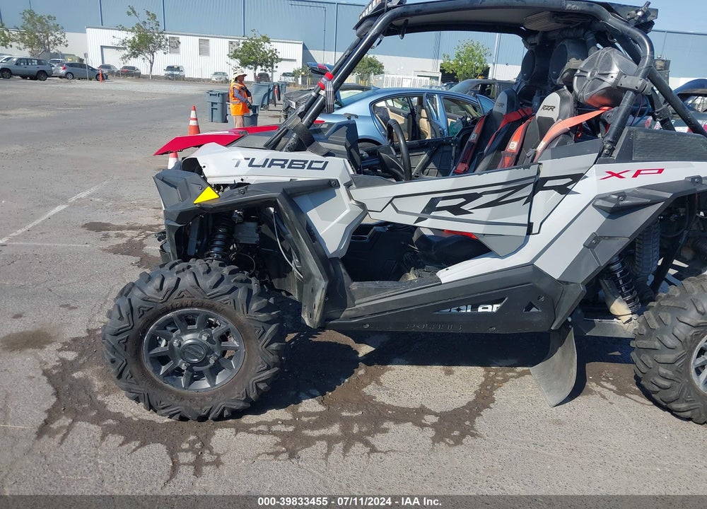 2021 POLARIS RZR XP TURBO VIN: 3NSNAE92XMF140437